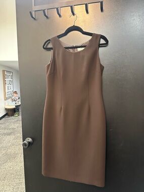 Jones Studio Brown Sleeveless Midi Sheath Dress